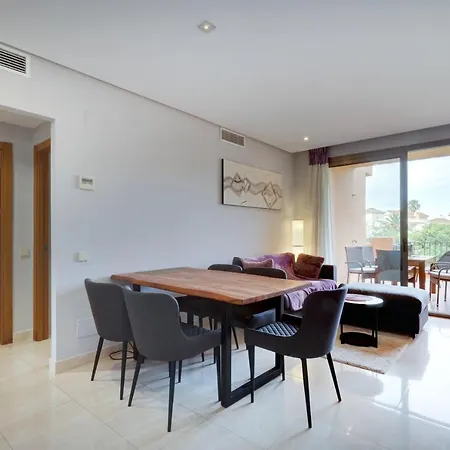 Luxury 3 Bed Sea Views With Pool Estepona