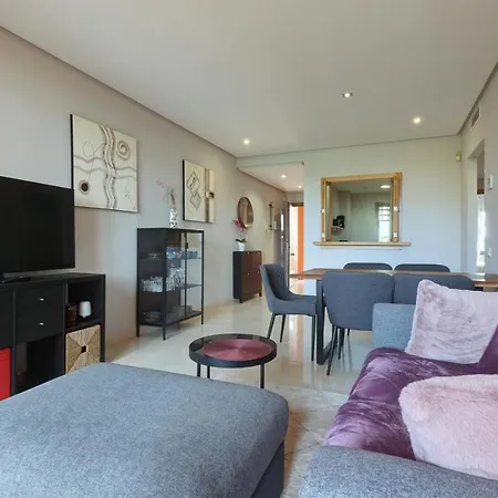 Apartment Luxury 3 Bed Sea Views With Pool Estepona
