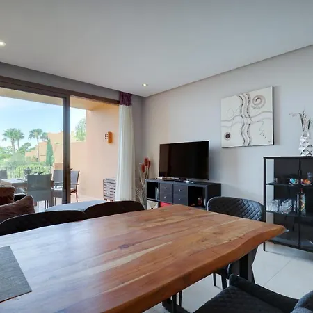 Luxury 3 Bed Sea Views With Pool * Estepona